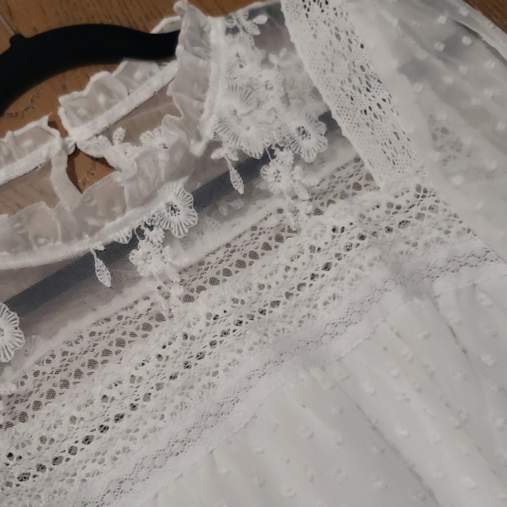 ❤️New boutique swiss dot top - Picture 8 of 11